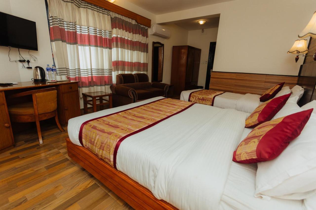 Hotel Tulsi Pokhara Eksteriør billede