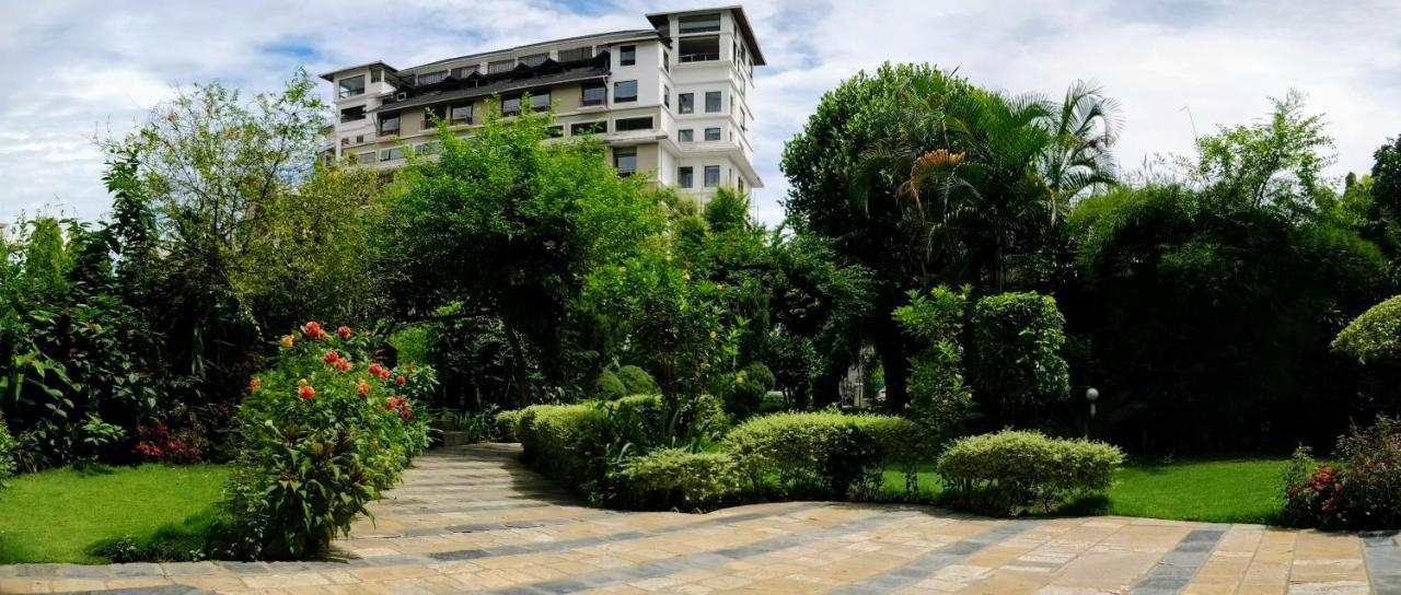 Hotel Tulsi Pokhara Eksteriør billede